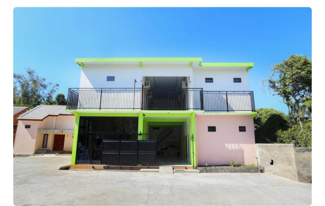 Urbanview Syariah Zidney 3 By Reddoorz 3*