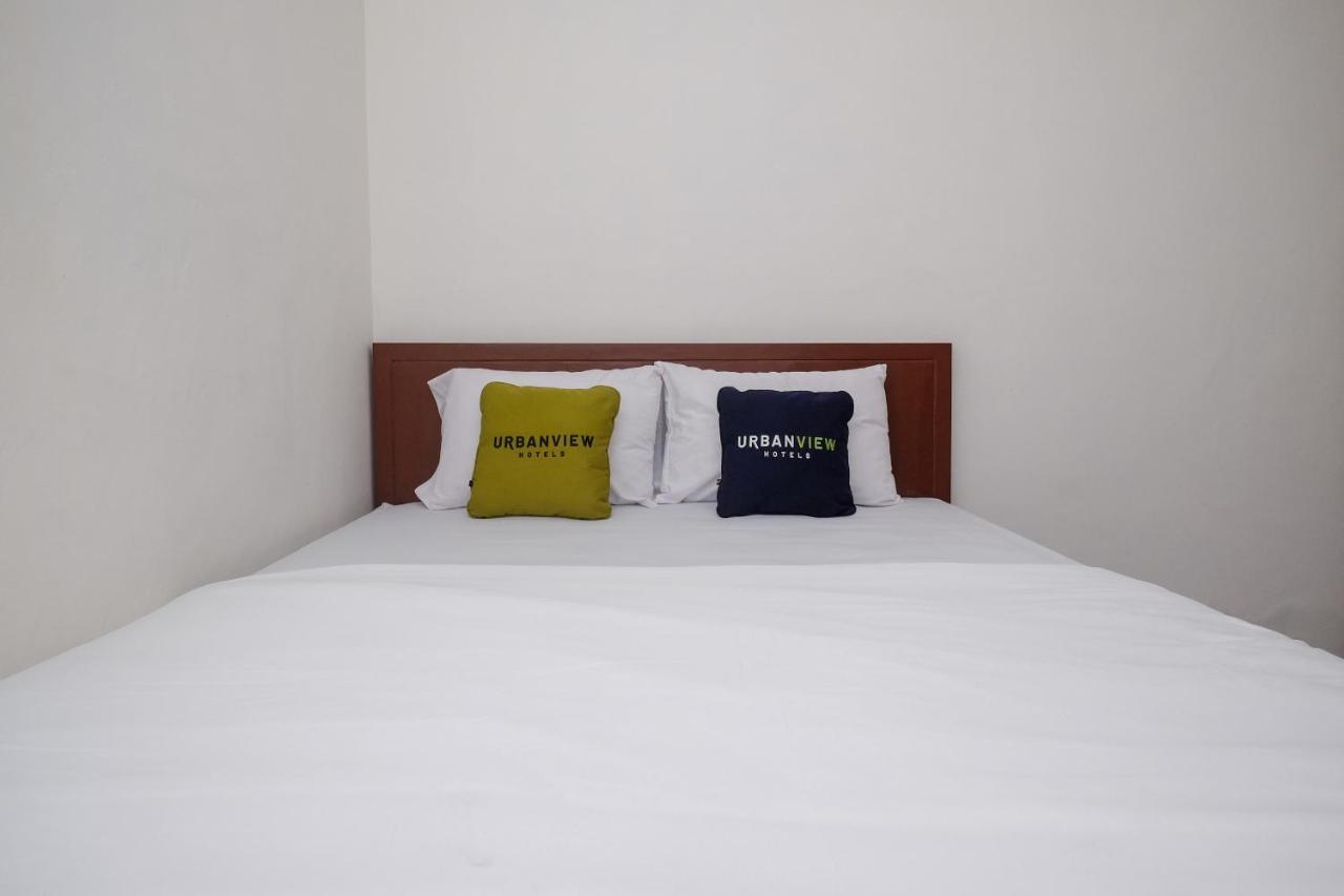 Urbanview Syariah Zidney 3 By Reddoorz Hotel 3*