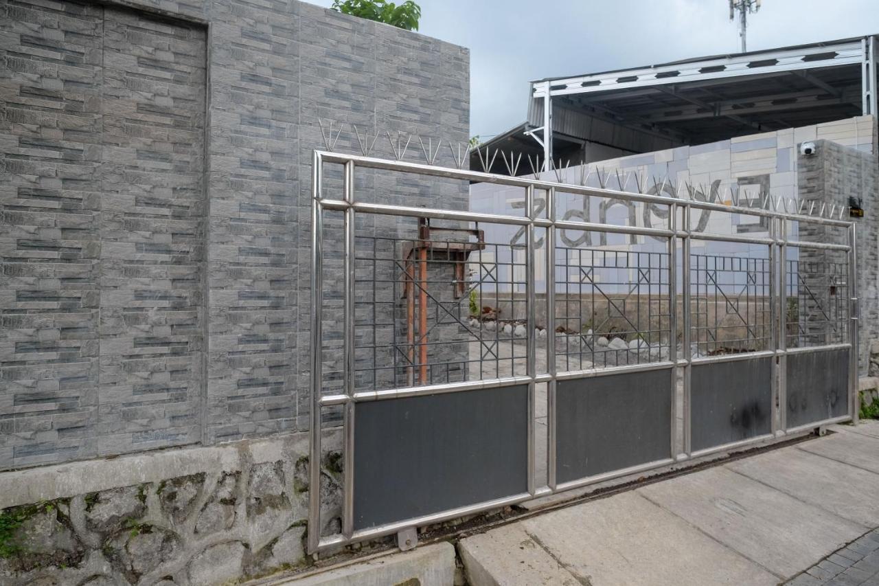 Urbanview Syariah Zidney 3 By Reddoorz 3* Salatiga