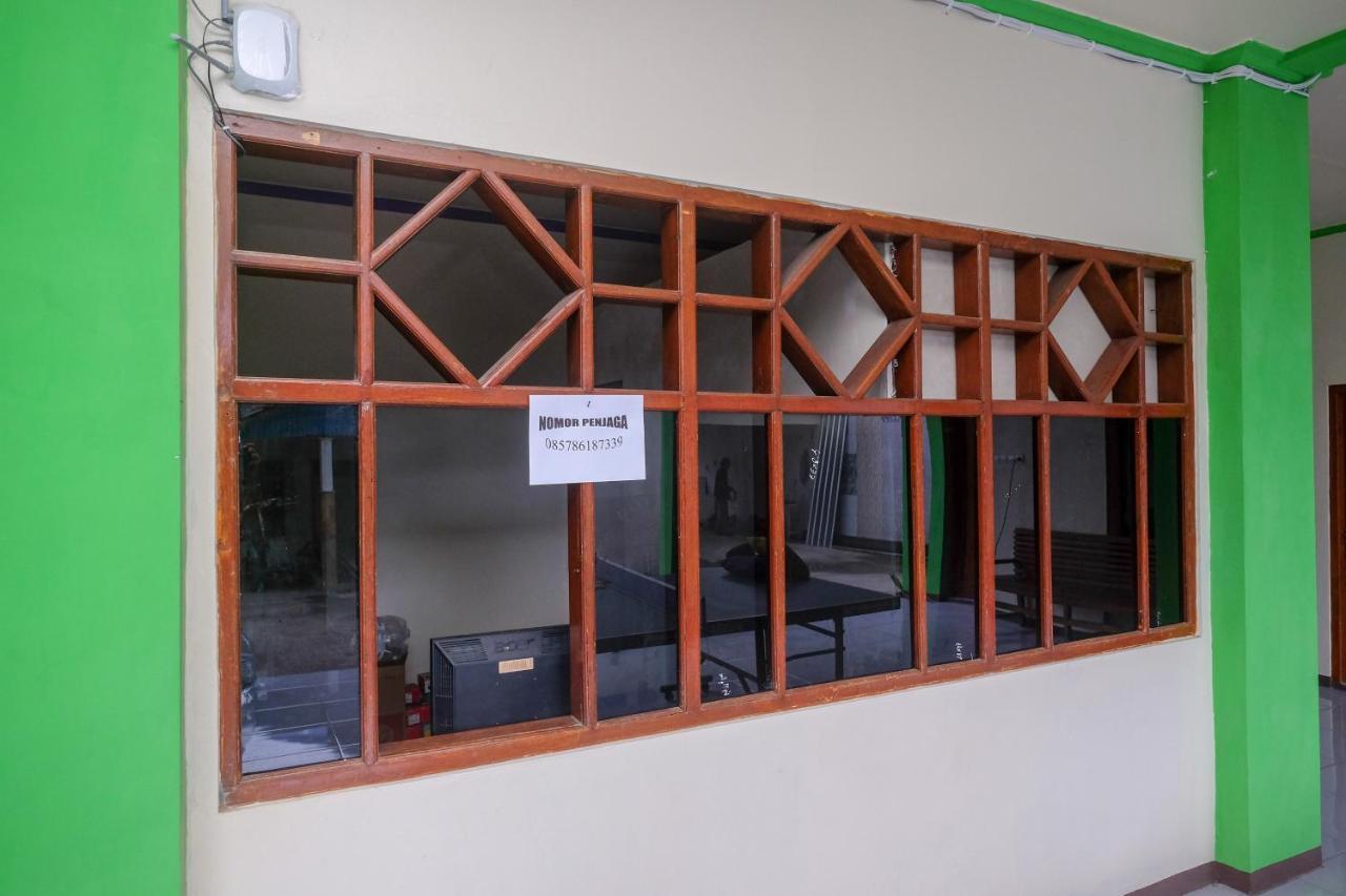 Hotel Urbanview Syariah Zidney 3 By Reddoorz 3*